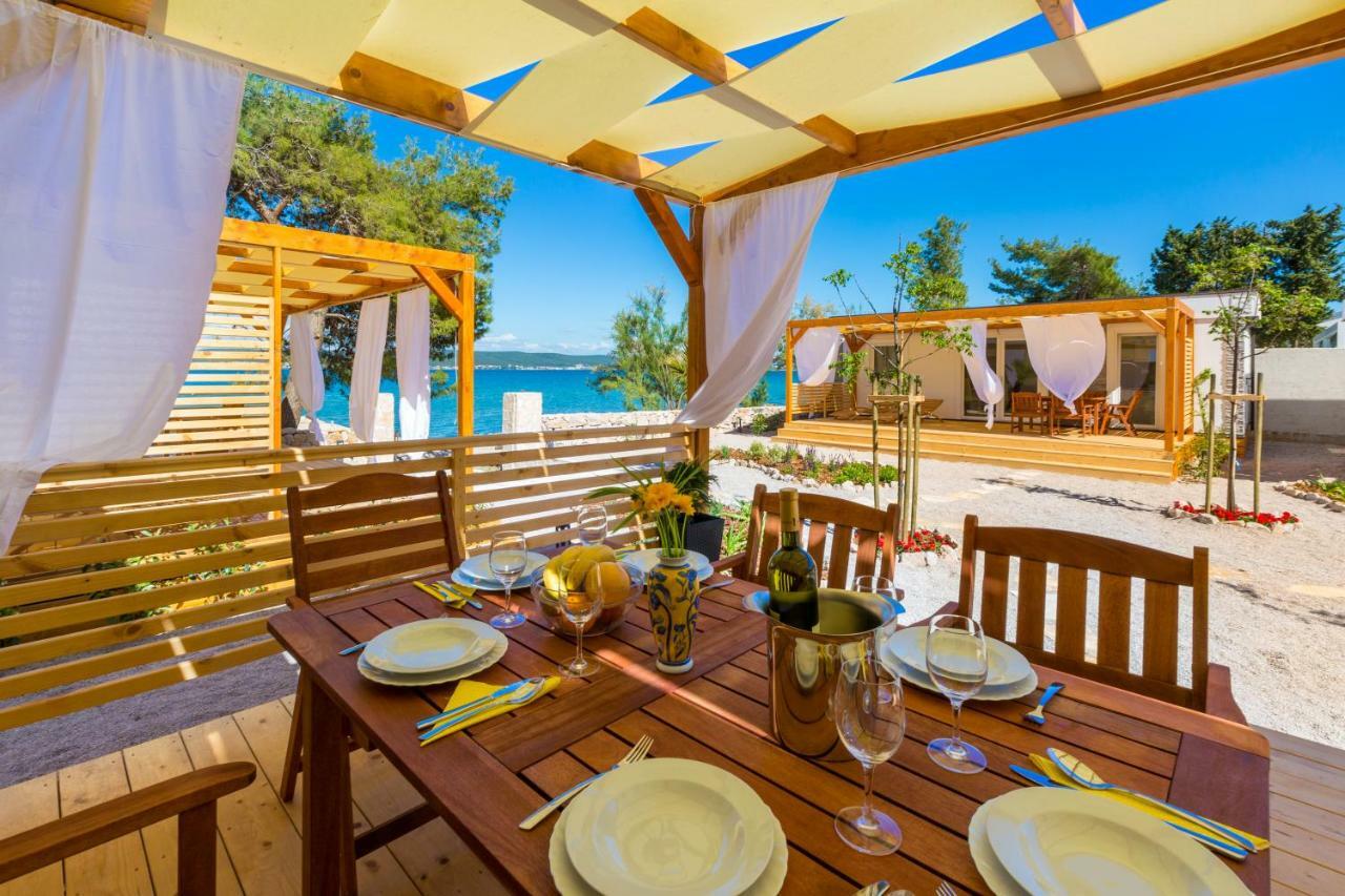 Mobile Homes Pine Tree Dobropoljana Exterior foto